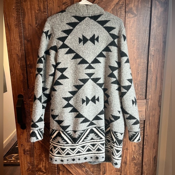 Frye cozy women’s open front luxe yarn jacquard southwestern pattern‎ cardigan L - Picture 4 of 9